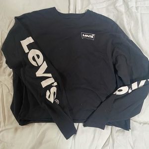 Levi's black long sleeved crop top